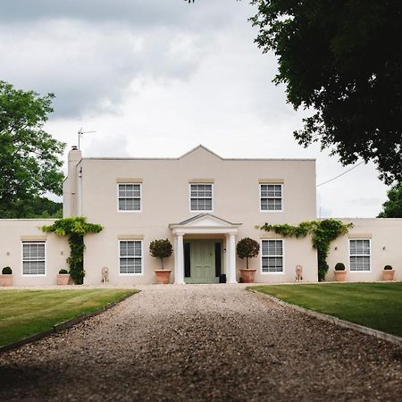 Large Country House - Hot Tub - Pool Table - Bbq - 5 Bedrooms - Log Burner Three Legged Cross 외부 사진